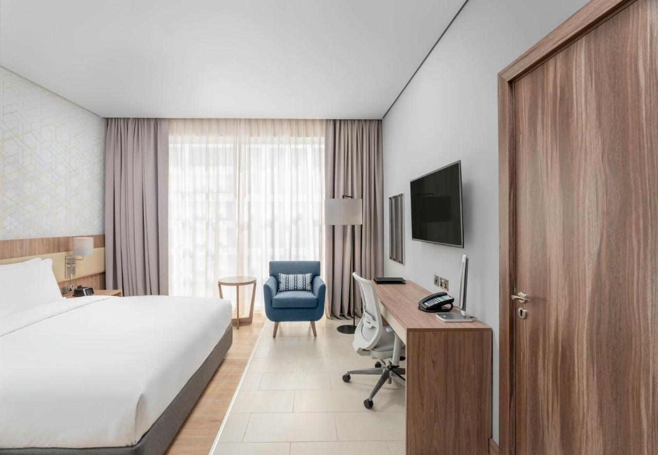 Al Fanatir Holiday Inn & Suites Al Jubail By Ihg מראה חיצוני תמונה